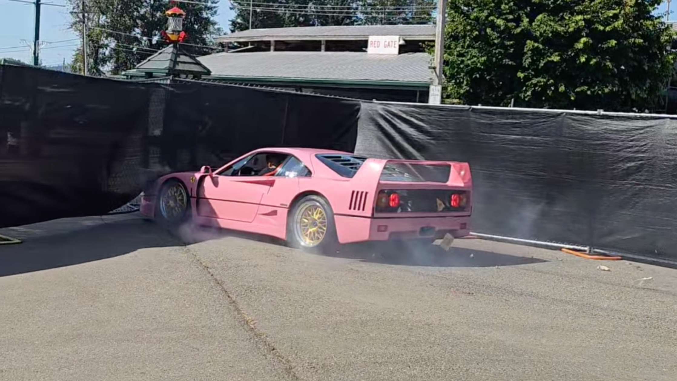 Pink Barbie Ferrari F40 Crash: A Painful Sight for Ferrari Enthusiasts