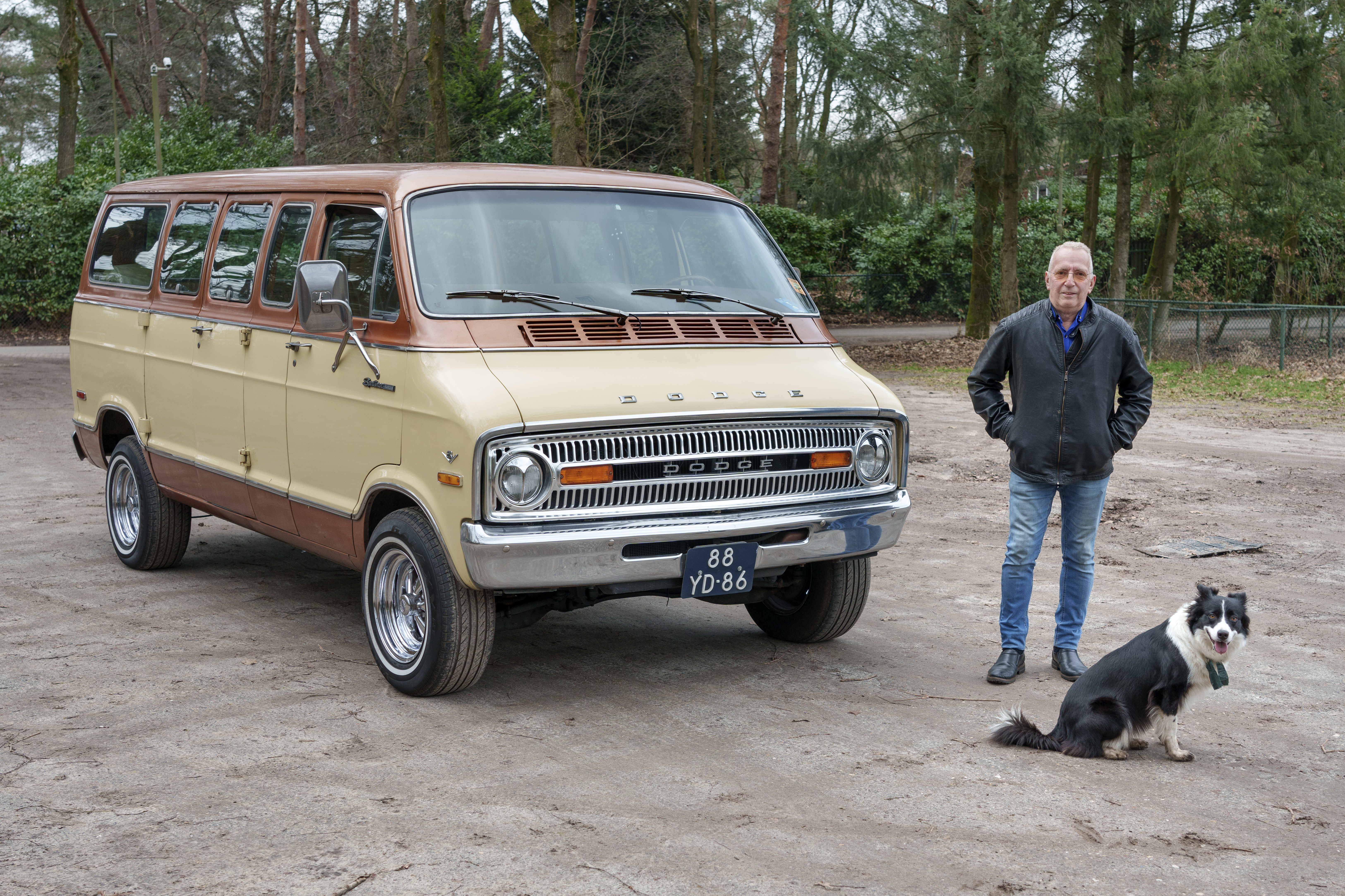 Het Dodge-busje van Vince met 5,9-liter V8 is zijn droom-oldtimer