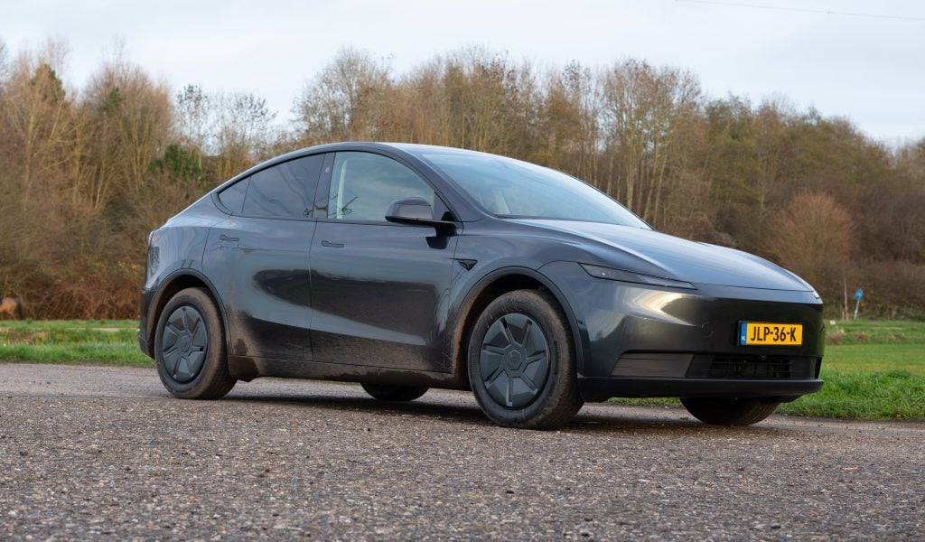 Tesla Model Y Standard rijtest test review